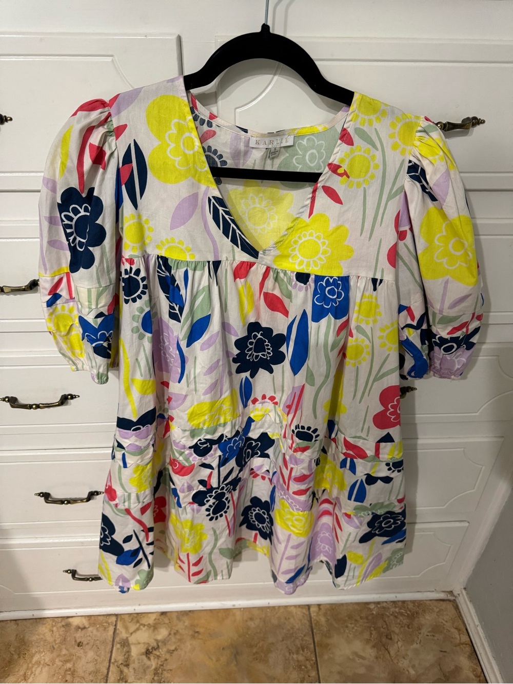 Karlie V-Neck Puff Sleeve Tunic - Yellow, Navy, Pink, Lavender